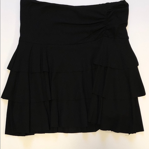 Shameless Tiered Skirt - Picture 2 of 3